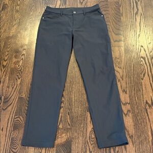 Lululemon Men's Charcoal Dark Grey Slim 5 Fit Pocket Warpstreme Pant Size 31
